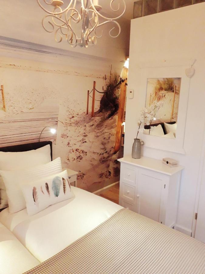 Bed & Breakfast Zeeduinsepoort Met Sauna オーストカペッレ エクステリア 写真